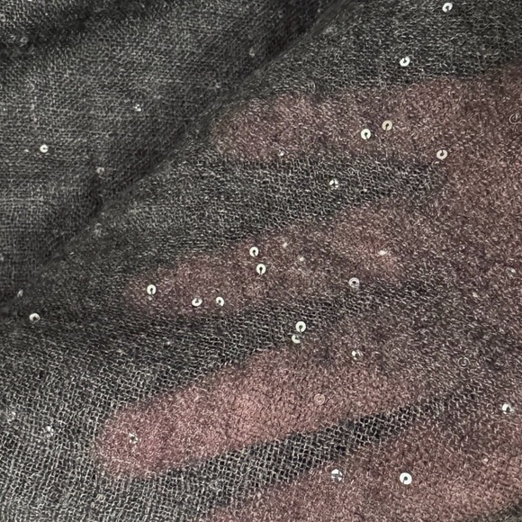 🆕💕Venetta Cashmere Scarf Sheer Sequins & Frayed Edges • DRK GREY • UNISEX • NWOT - Picture 3 of 5